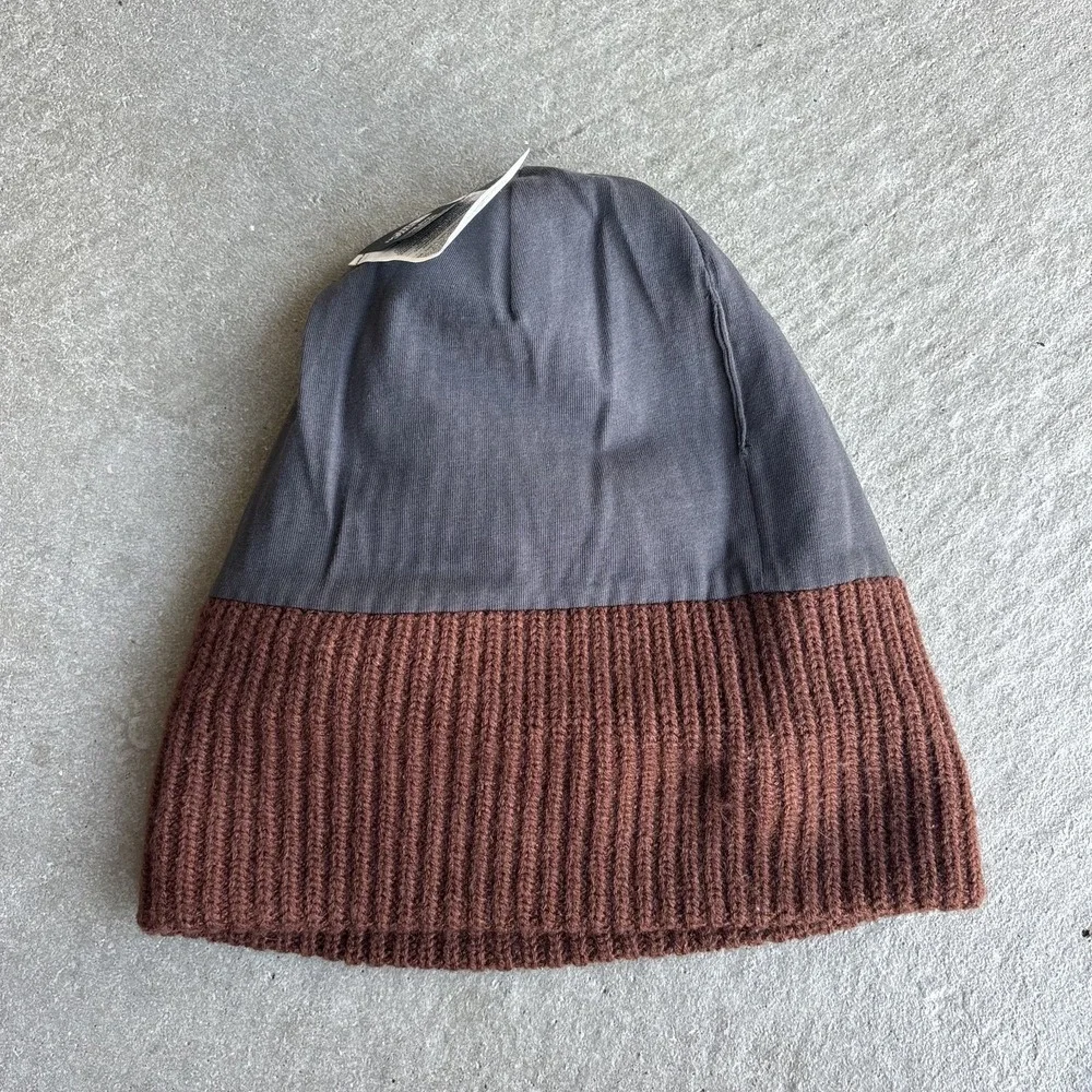 The North Face Salty Dog Dark Oak Brown Cuffed Beanie Hat Mountain Granola Cap